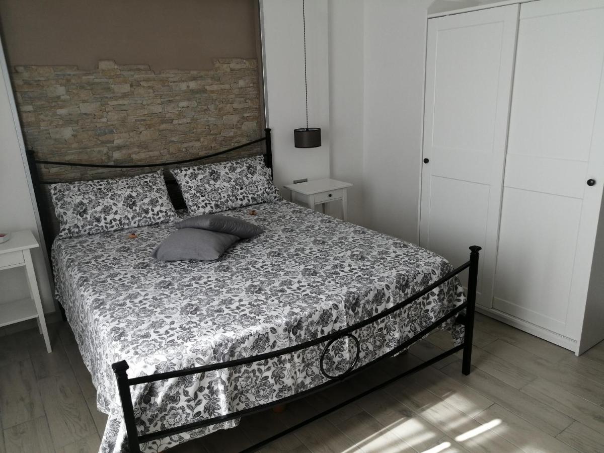 Prima Stella Tourist Rooms مينتورنو المظهر الخارجي الصورة